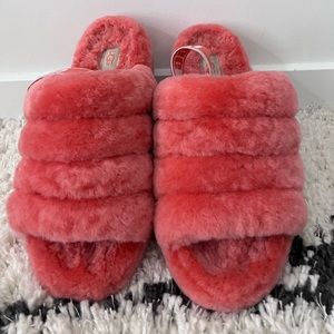 Uggs fluffy fur Sandal